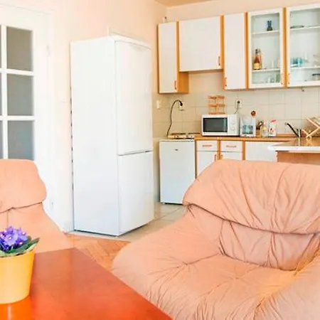 Just Like Hostal